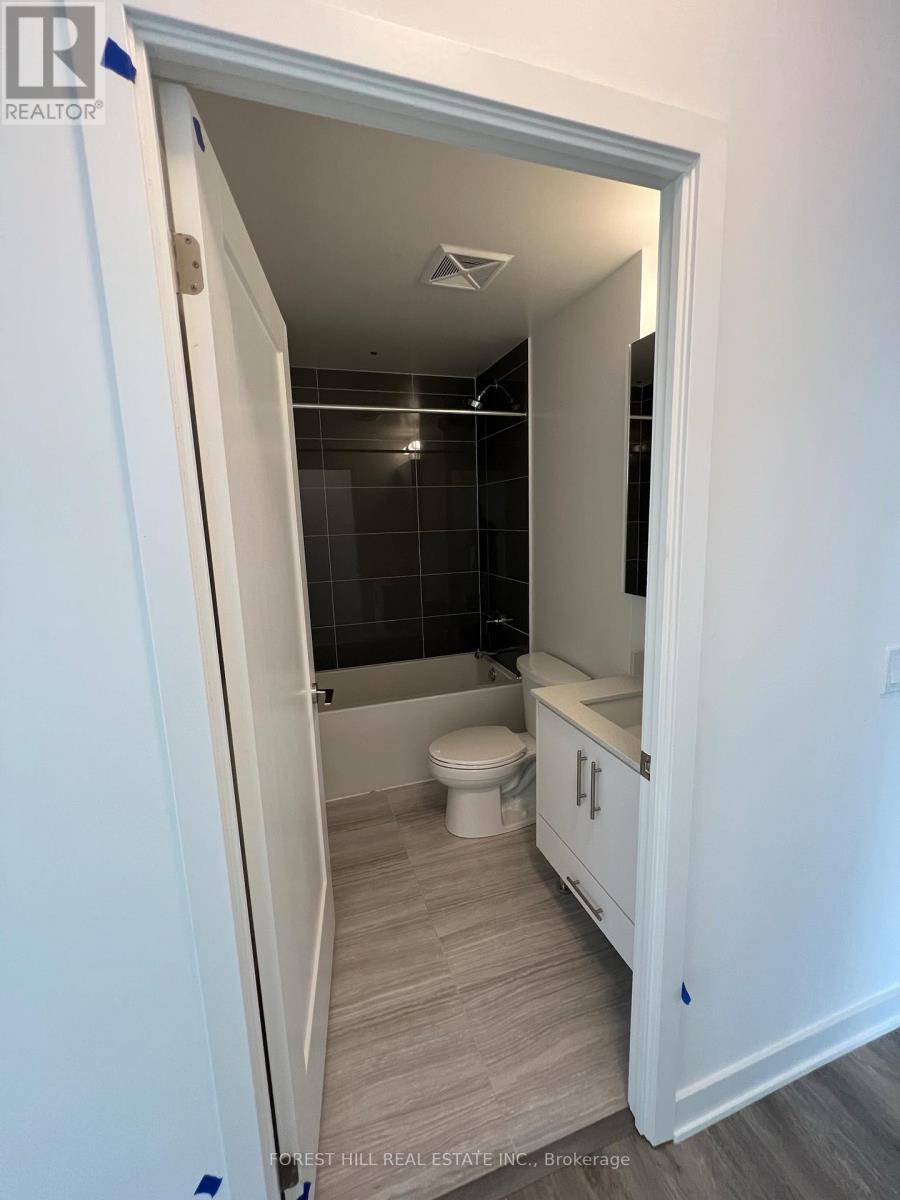 705 - 105 Oneida Crescent, Richmond Hill, Ontario  L4B 0H6 - Photo 8 - N13078450
