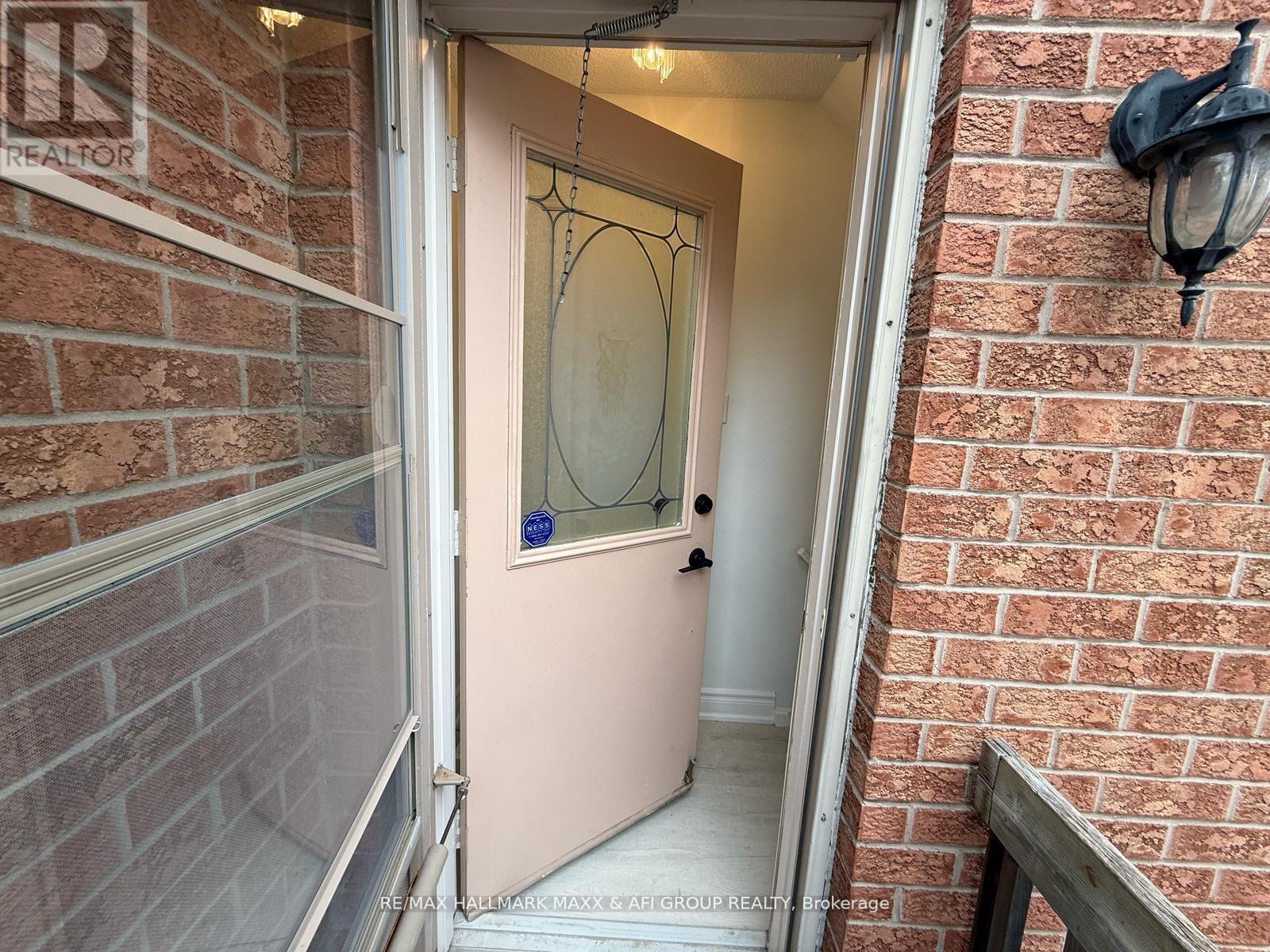 Basement - 34 Cypress Court, Aurora, Ontario  L4G 6S8 - Photo 4 - N13078474