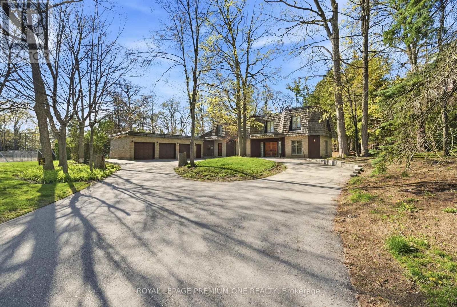 72 GOLF AVENUE, Vaughan, Ontario