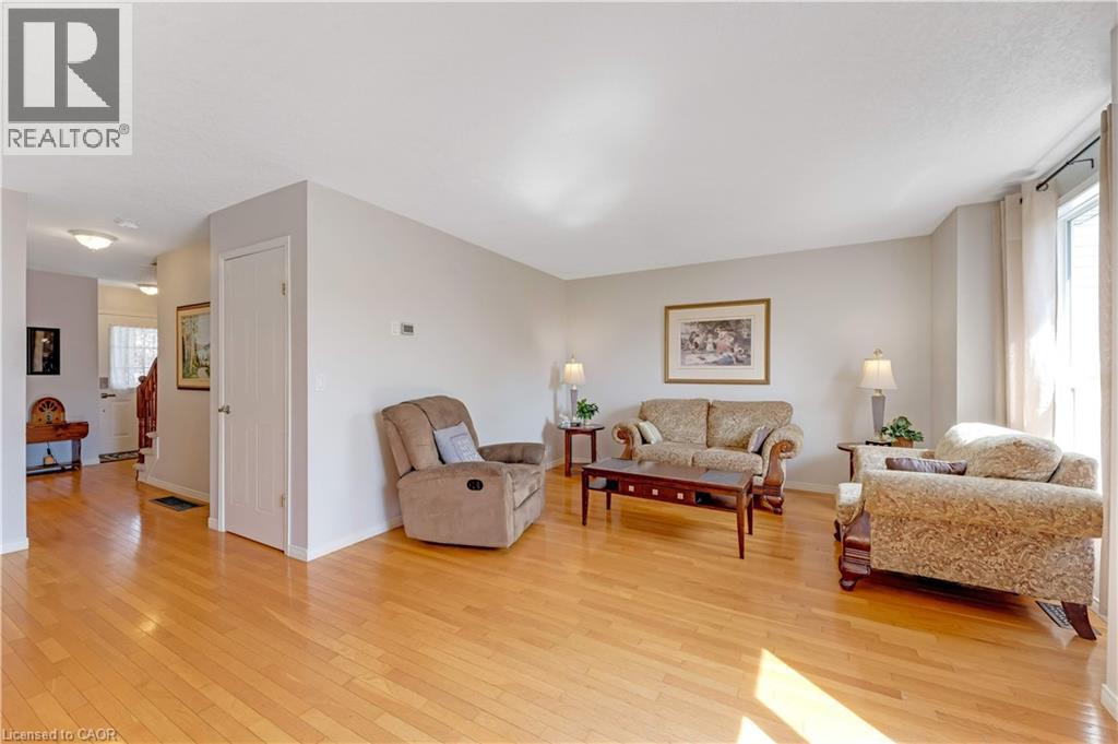 550 Dansbury Drive, Waterloo, Ontario  N2K 4E2 - Photo 11 - 40824123