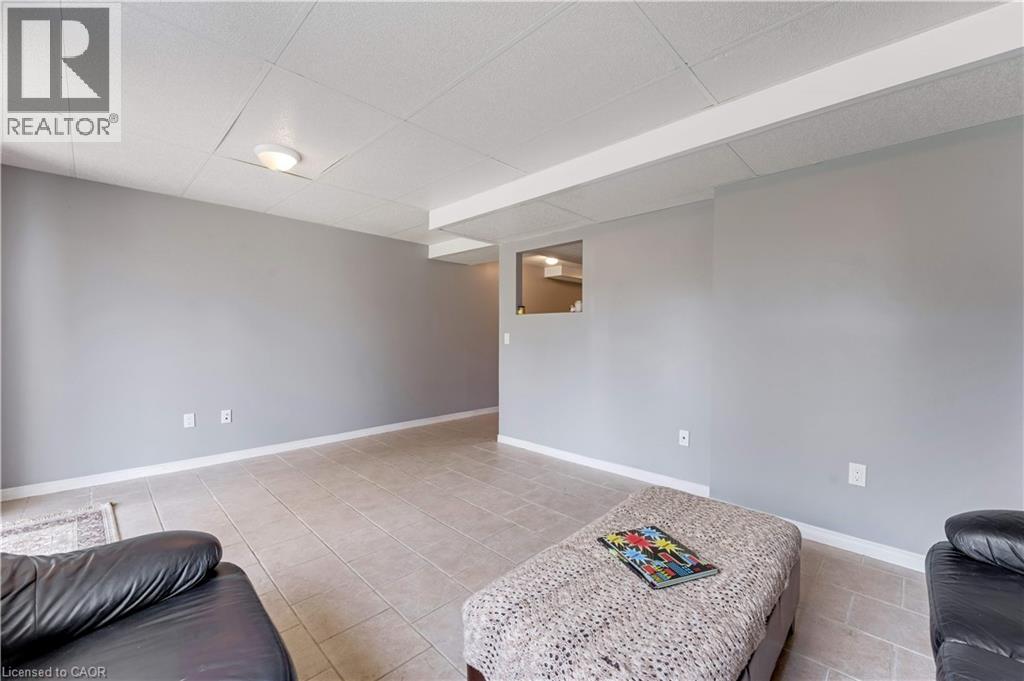 550 Dansbury Drive, Waterloo, Ontario  N2K 4E2 - Photo 40 - 40824123