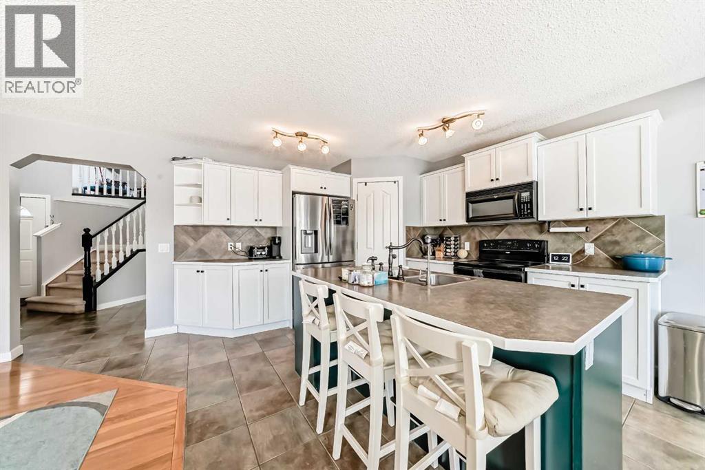 368 Cranfield Gardens Se, Calgary, Alberta  T3M 1H8 - Photo 4 - A2304971
