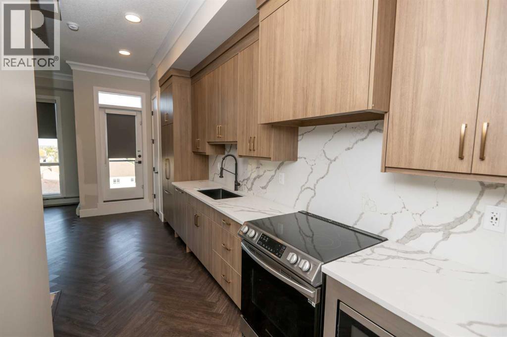 301, 330 Dieppe Drive Sw, Calgary, Alberta  T3E 2L4 - Photo 3 - A2305119