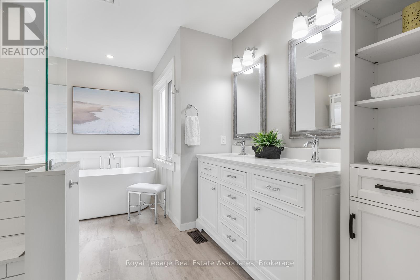1818 Bridlington Court, Mississauga, Ontario  L5N 7L1 - Photo 24 - W13078322