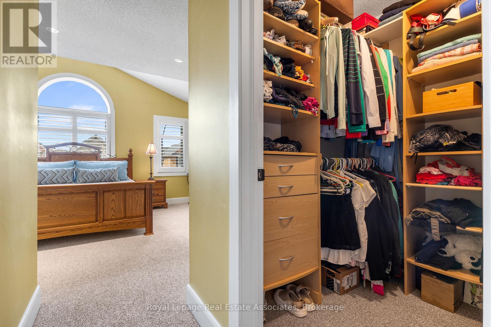 1818 Bridlington Court, Mississauga, Ontario  L5N 7L1 - Photo 28 - W13078322