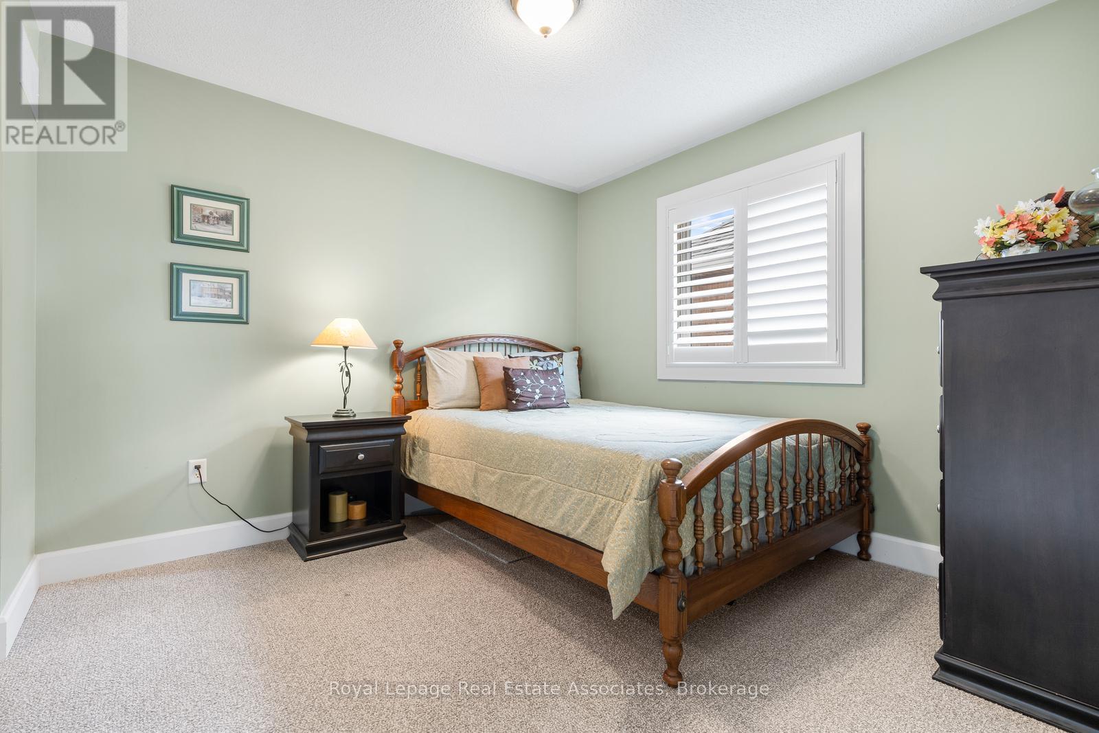 1818 Bridlington Court, Mississauga, Ontario  L5N 7L1 - Photo 29 - W13078322