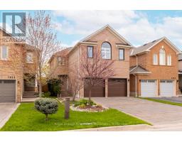 1818 BRIDLINGTON COURT, Mississauga, Ontario