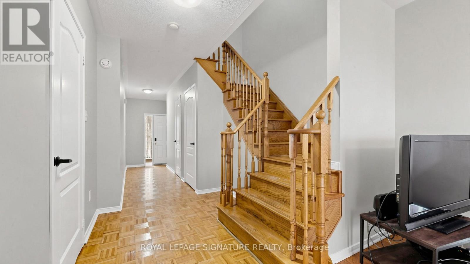 6086 Windfleet Crescent, Mississauga, Ontario  L5V 2Z6 - Photo 20 - W13078372