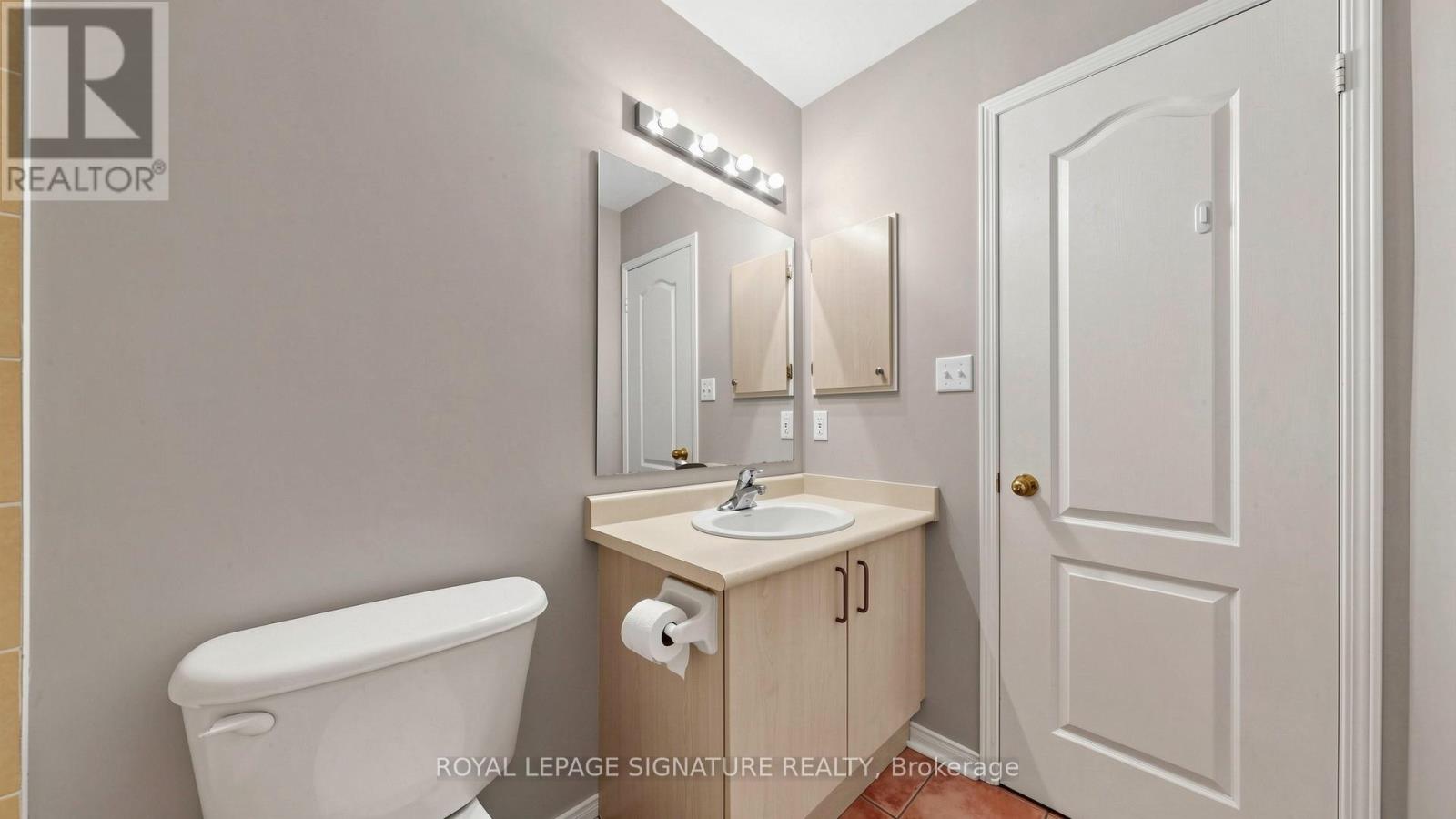 6086 Windfleet Crescent, Mississauga, Ontario  L5V 2Z6 - Photo 25 - W13078372