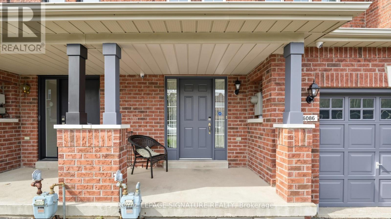 6086 Windfleet Crescent, Mississauga, Ontario  L5V 2Z6 - Photo 3 - W13078372