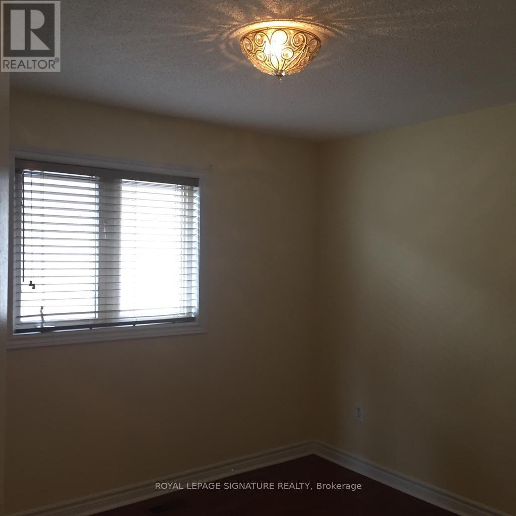 Upper - 58 Sewells Lane, Brampton, Ontario  L7A 2Z8 - Photo 8 - W13078380