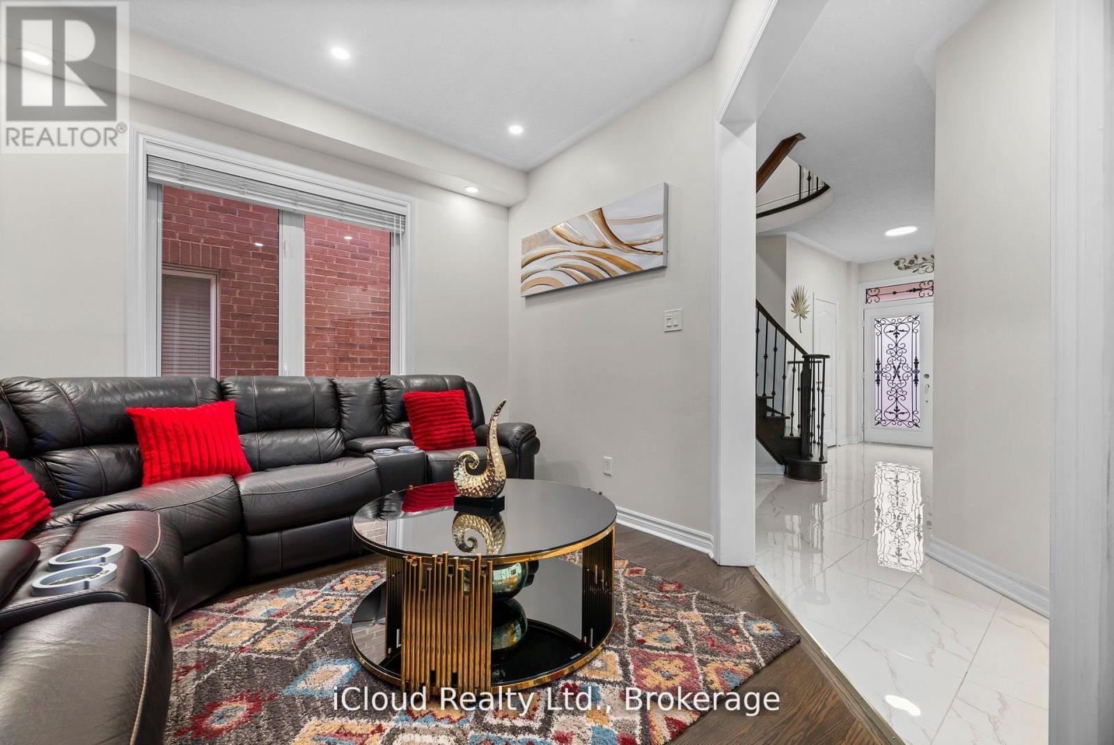 75 Iron Block Drive, Brampton, Ontario  L7A 0J1 - Photo 10 - W13078392