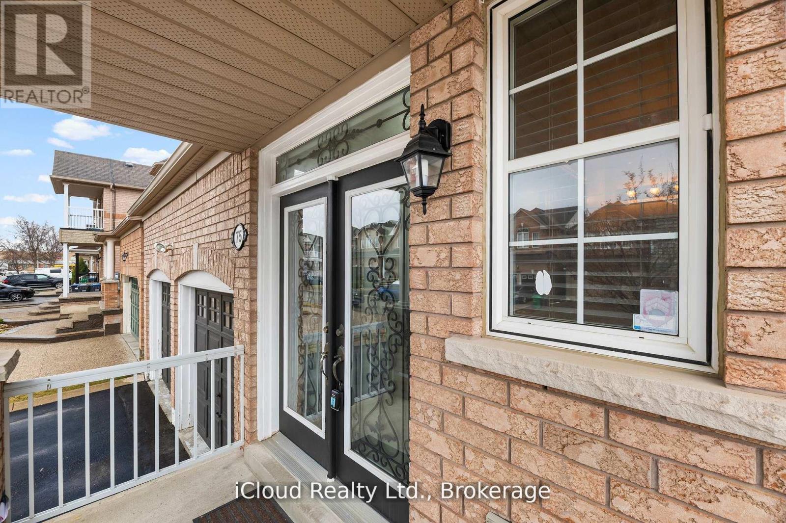 75 Iron Block Drive, Brampton, Ontario  L7A 0J1 - Photo 3 - W13078392