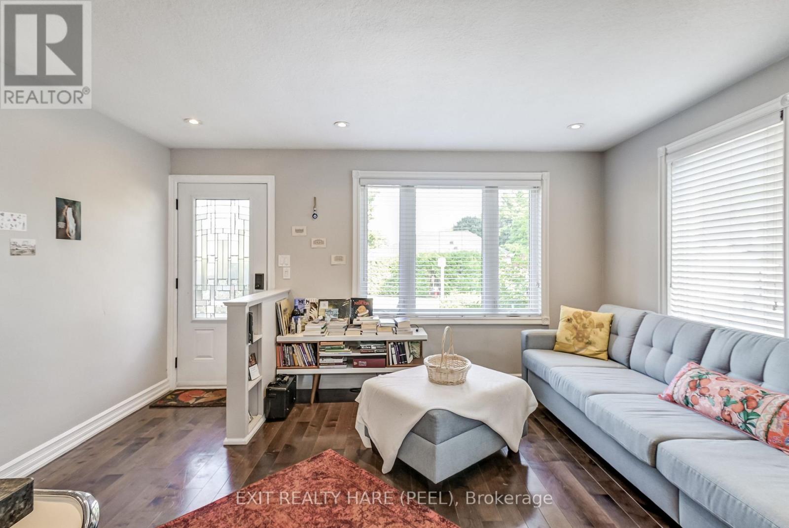 194 Queen Street W, Mississauga, Ontario  L5H 1L6 - Photo 5 - W13078400