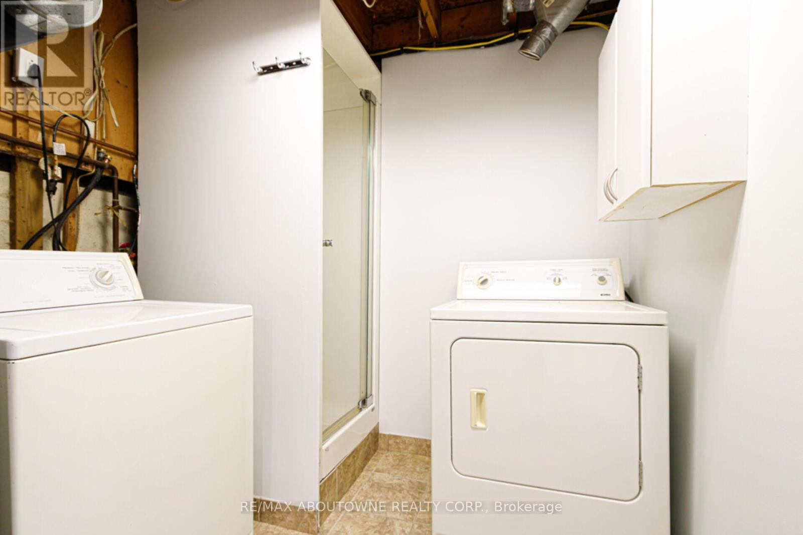 41 - 1532 Lancaster Drive, Oakville, Ontario  L6H 2Z3 - Photo 34 - W13078420