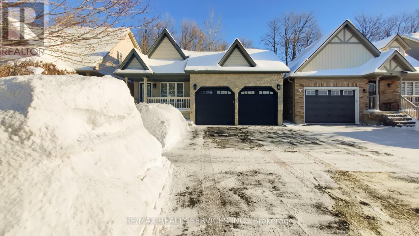 37 Abbey Road, Orangeville, Ontario  L9W 5E3 - Photo 2 - W13078422