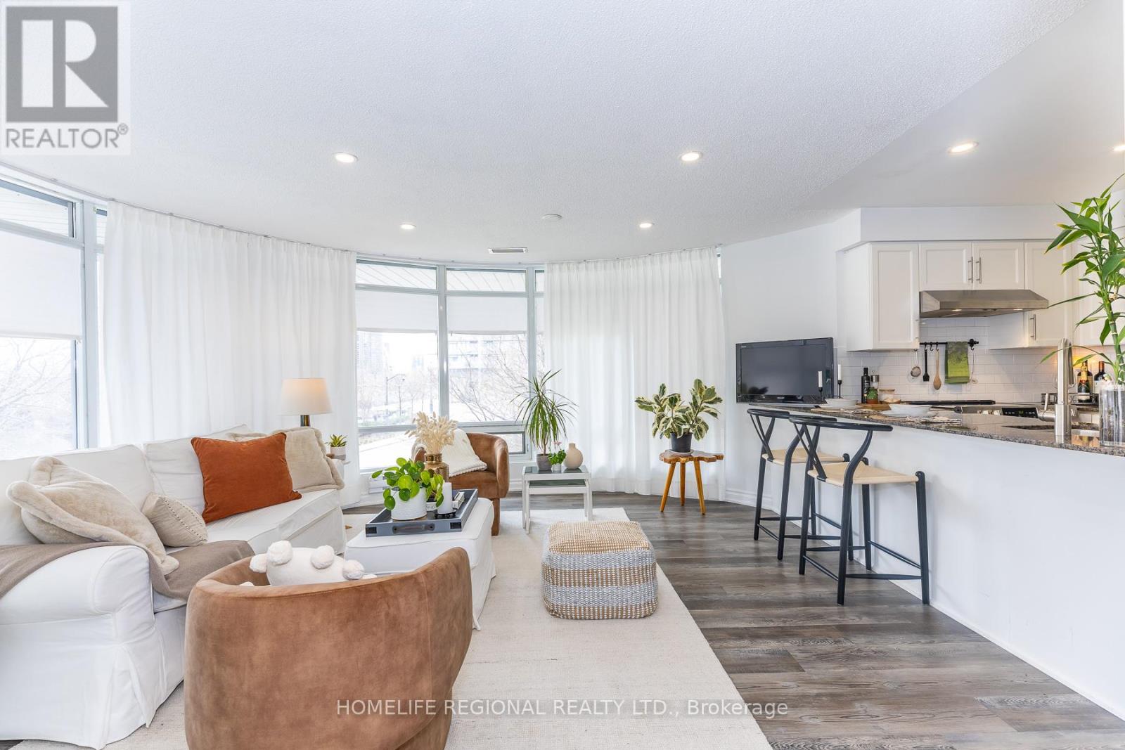 204 - 15 Windermere Avenue, Toronto, Ontario  M6S 5A2 - Photo 14 - W13078424