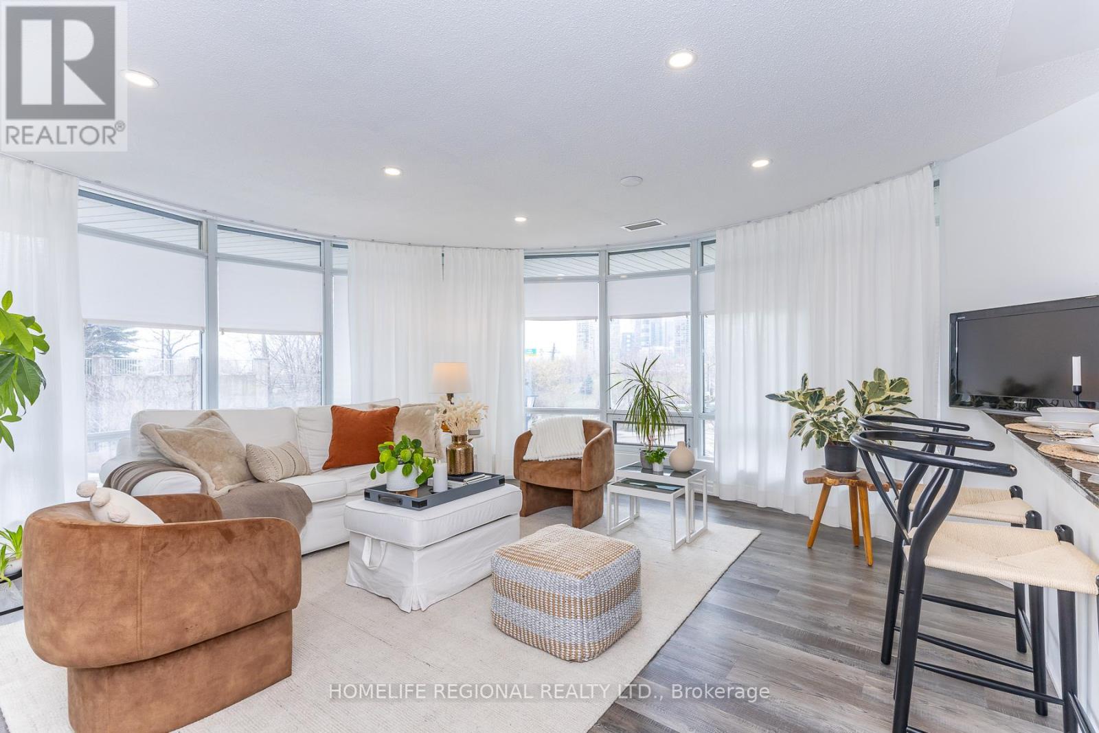 204 - 15 Windermere Avenue, Toronto, Ontario  M6S 5A2 - Photo 15 - W13078424