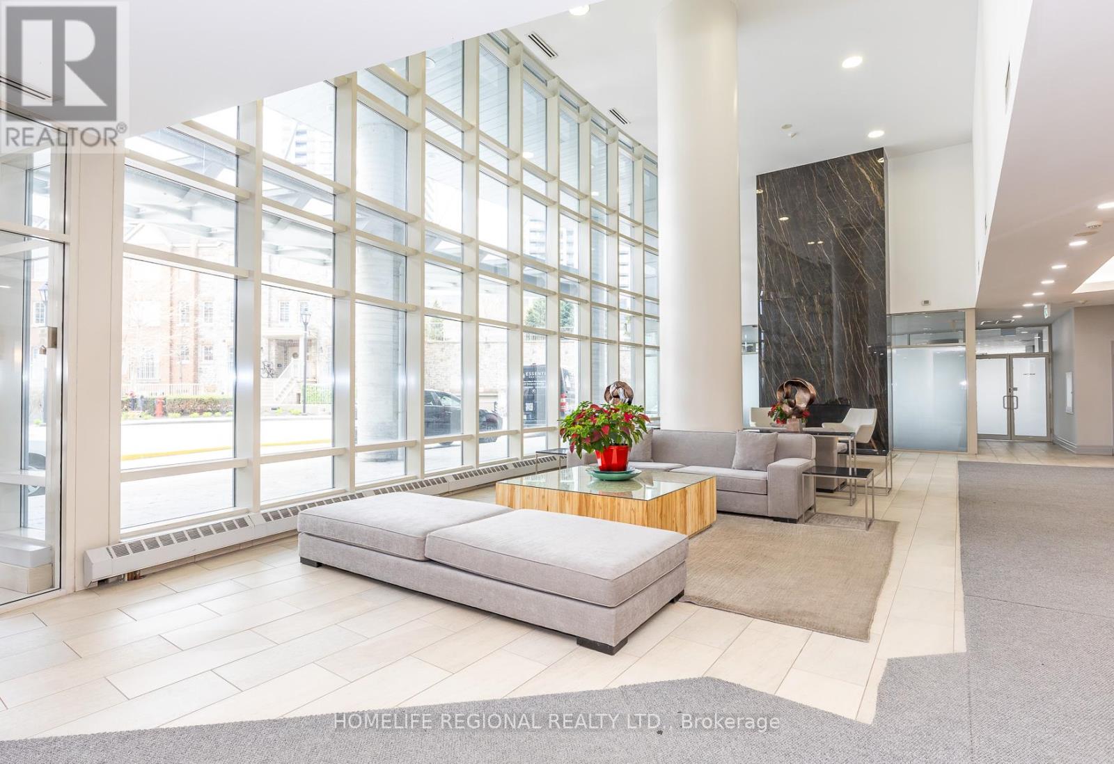 204 - 15 Windermere Avenue, Toronto, Ontario  M6S 5A2 - Photo 2 - W13078424