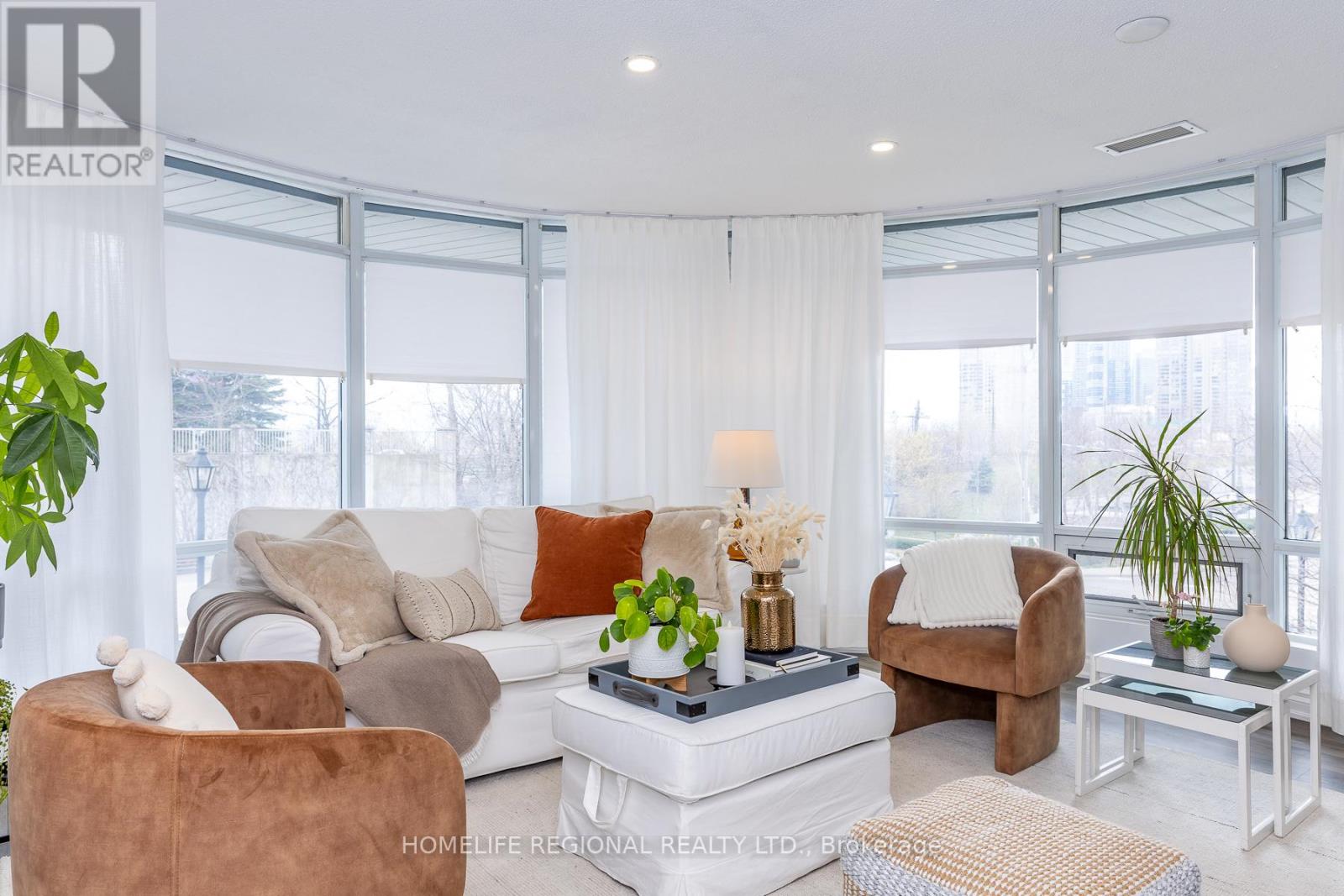 204 - 15 Windermere Avenue, Toronto, Ontario  M6S 5A2 - Photo 21 - W13078424