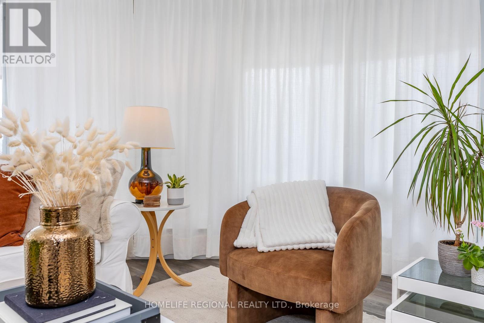 204 - 15 Windermere Avenue, Toronto, Ontario  M6S 5A2 - Photo 27 - W13078424