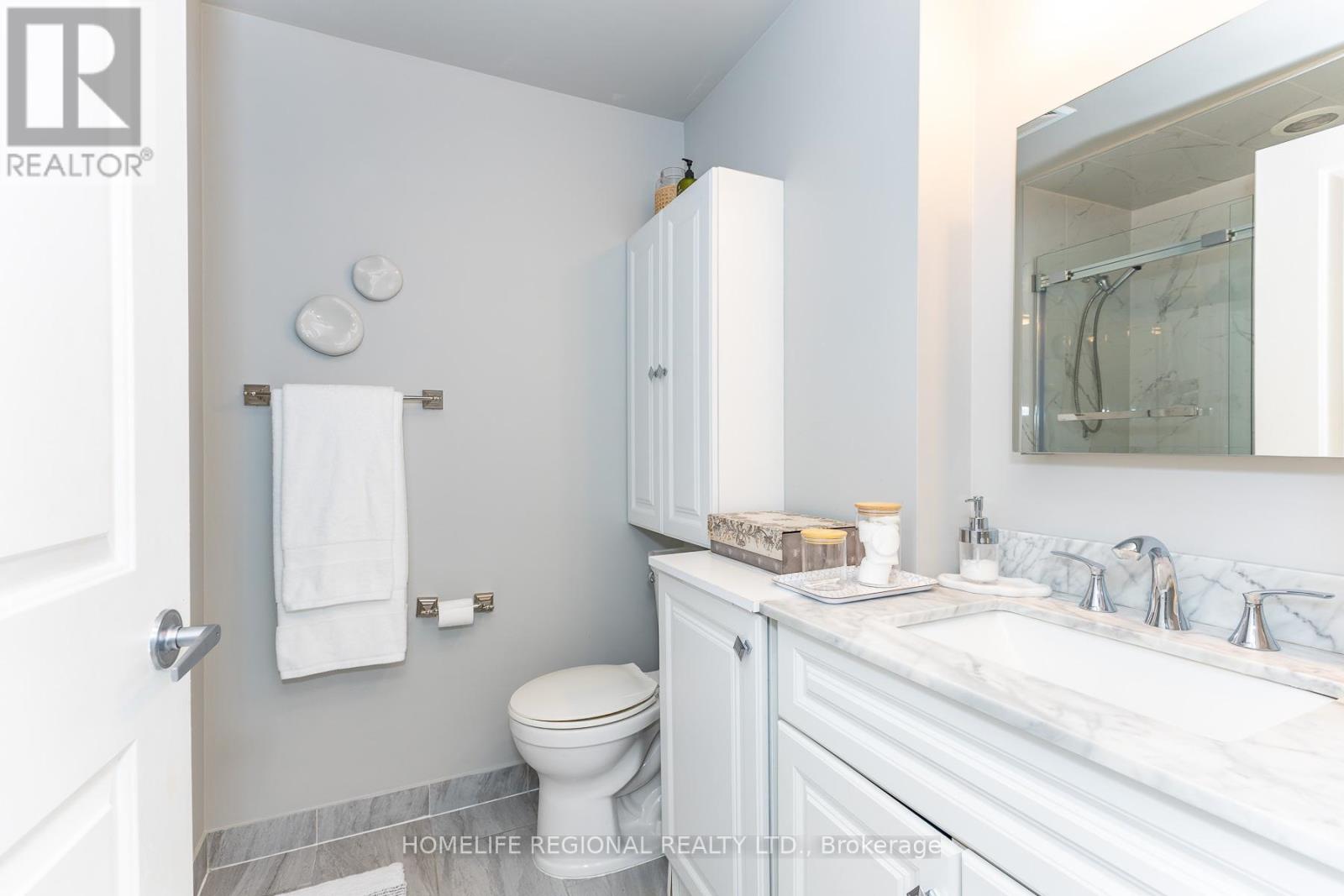 204 - 15 Windermere Avenue, Toronto, Ontario  M6S 5A2 - Photo 33 - W13078424
