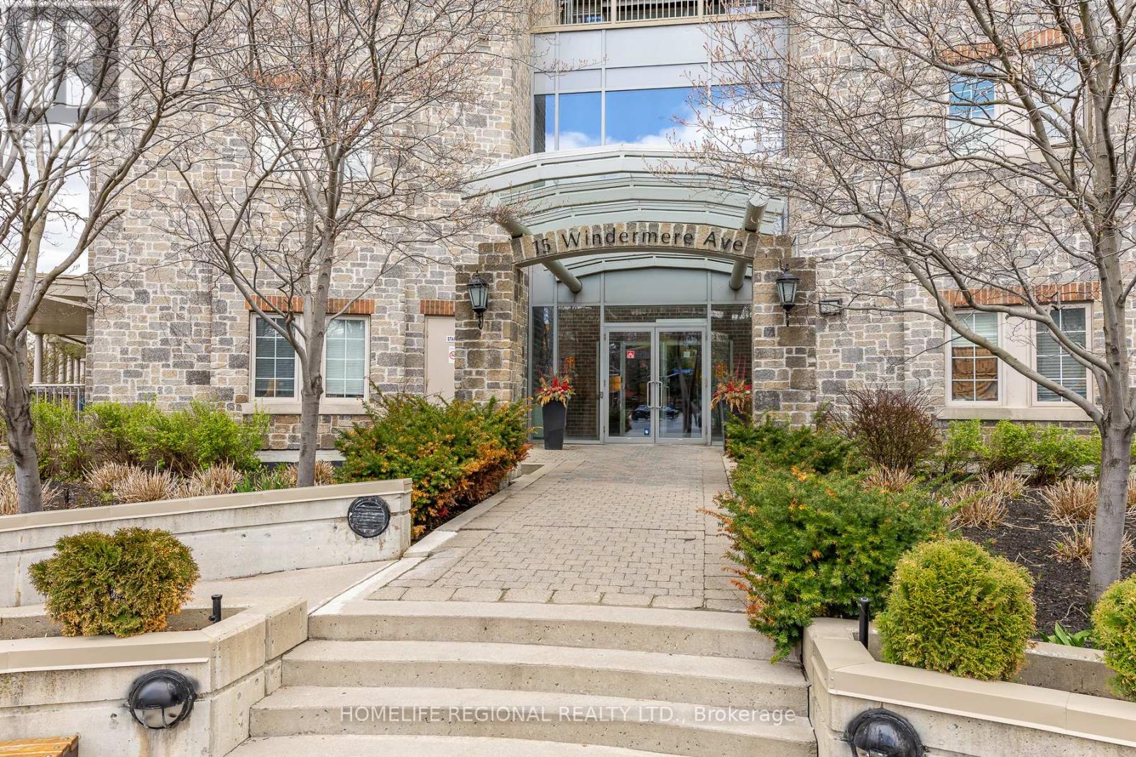 204 - 15 Windermere Avenue, Toronto, Ontario  M6S 5A2 - Photo 42 - W13078424
