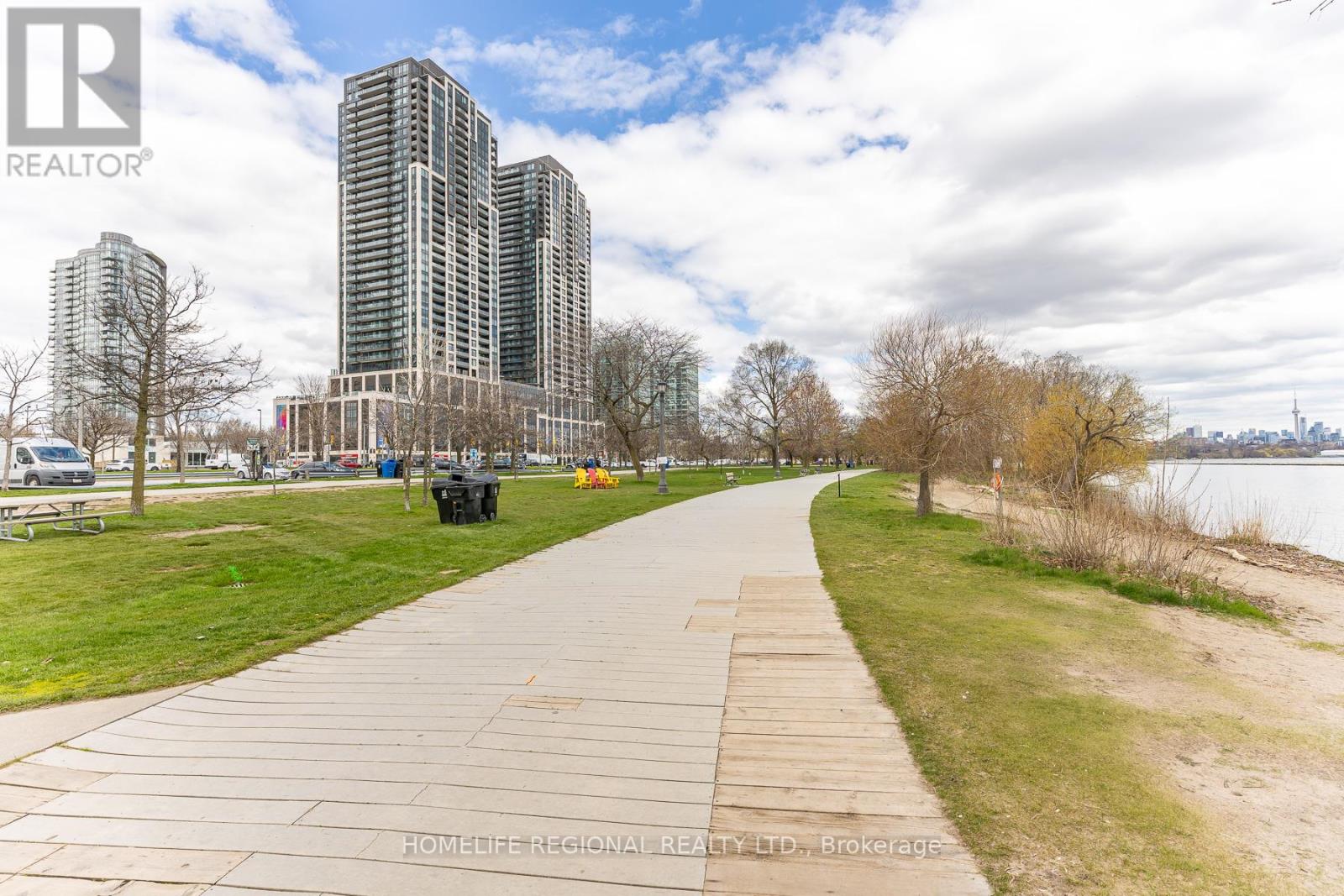 204 - 15 Windermere Avenue, Toronto, Ontario  M6S 5A2 - Photo 46 - W13078424