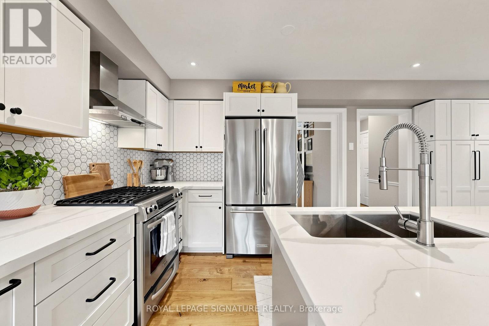 2015 Brays Lane, Oakville, Ontario  L6M 2S8 - Photo 12 - W13078430