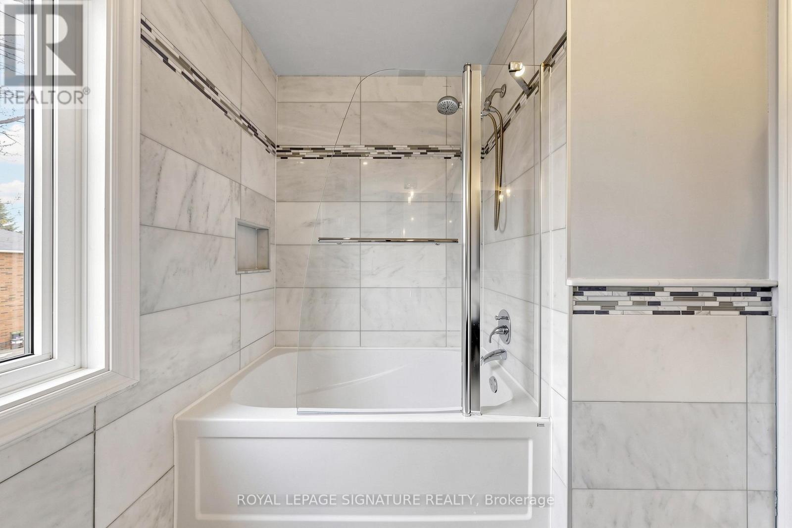 2015 Brays Lane, Oakville, Ontario  L6M 2S8 - Photo 30 - W13078430