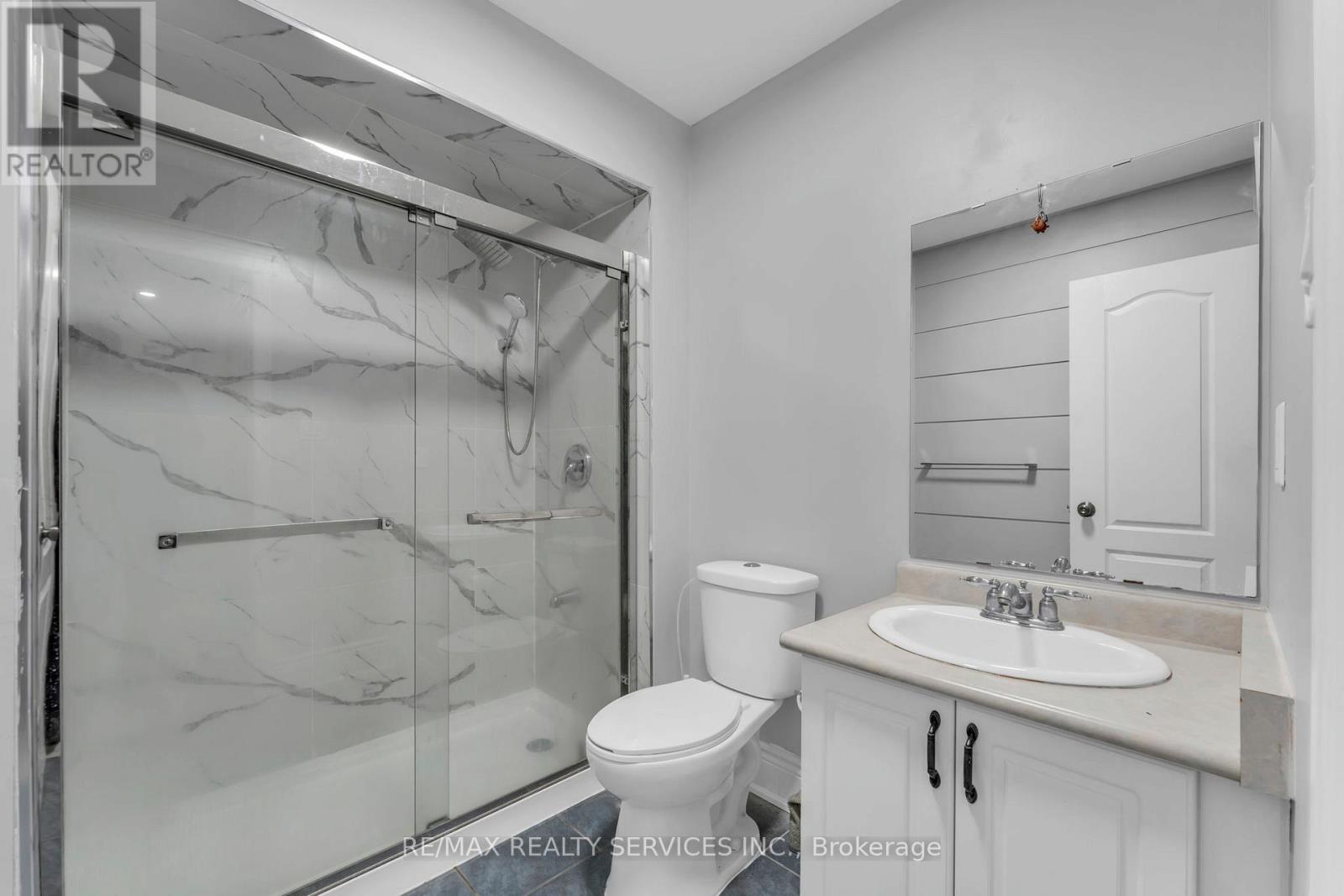 364 Queen Mary Drive, Brampton, Ontario  L7A 3T1 - Photo 21 - W13078488