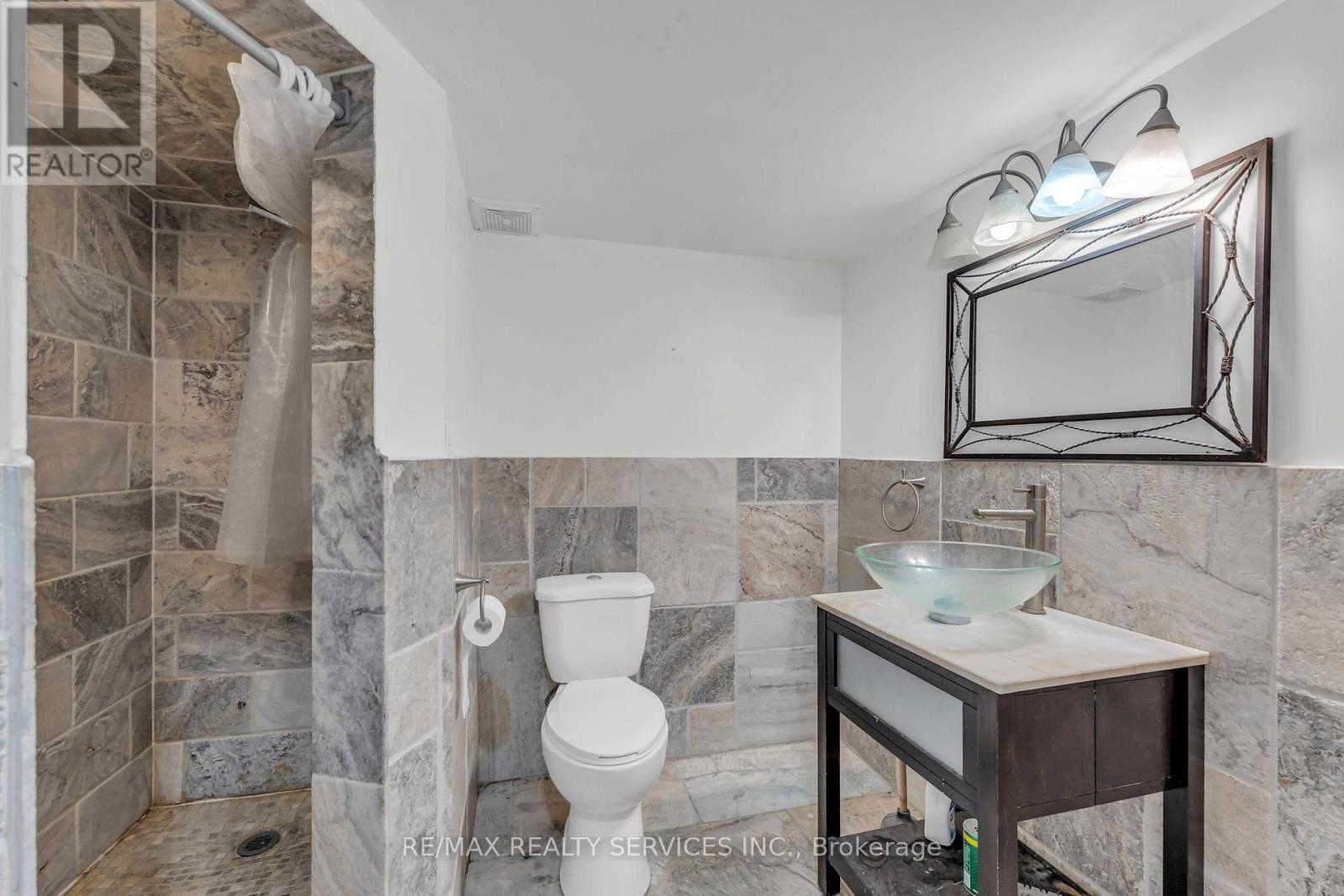 364 Queen Mary Drive, Brampton, Ontario  L7A 3T1 - Photo 34 - W13078488