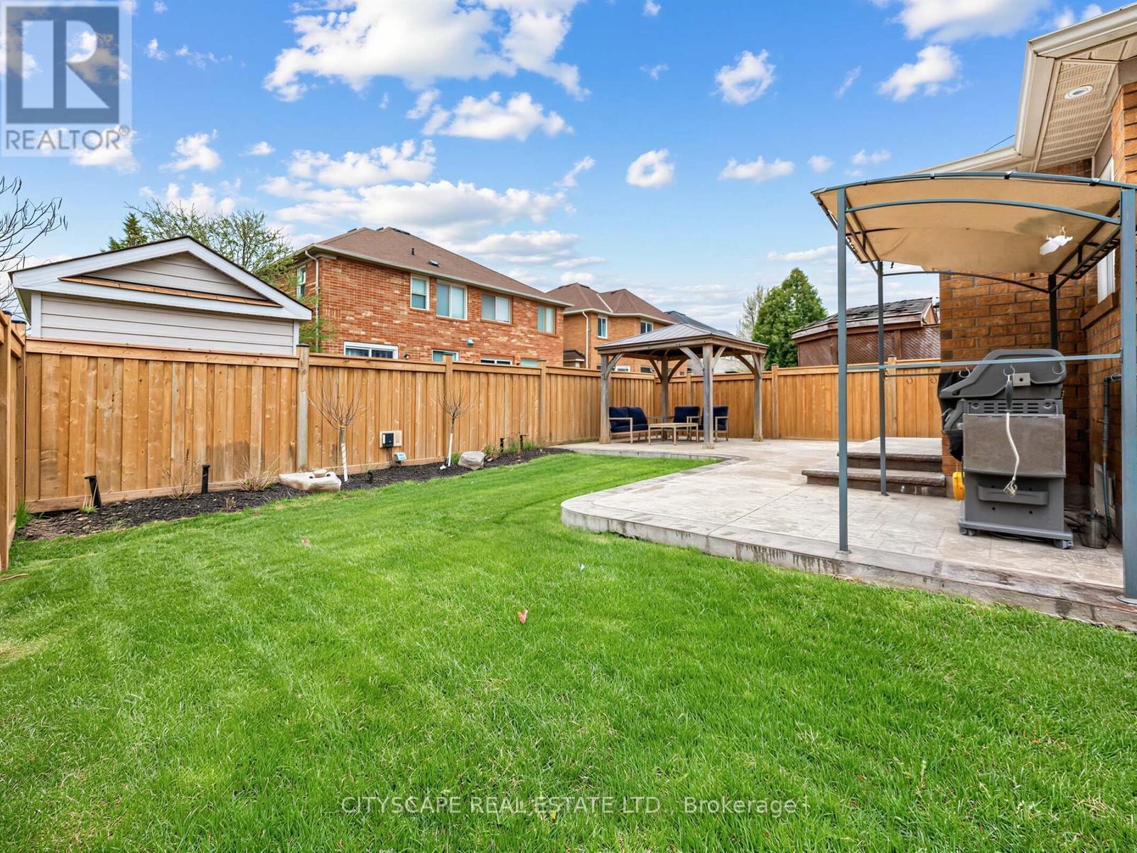 3671 Forest Bluff Crescent, Mississauga, Ontario  L5N 7W7 - Photo 38 - W13078562