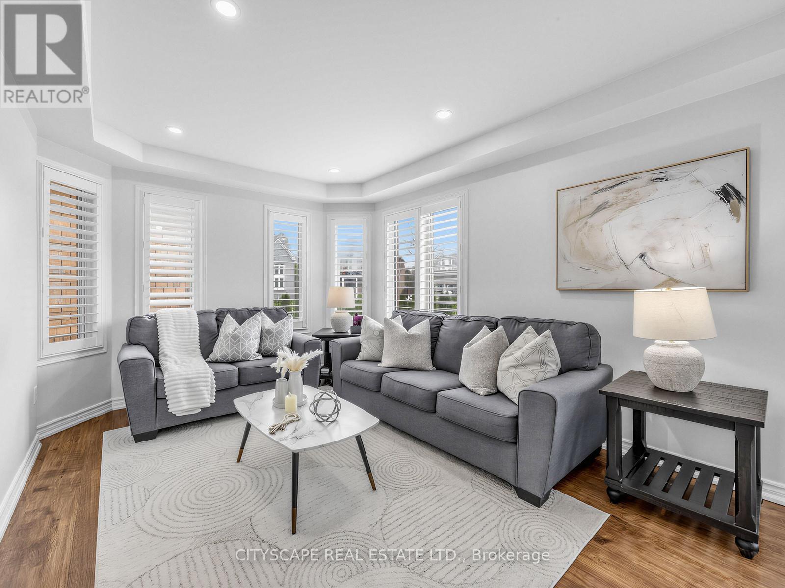 3671 Forest Bluff Crescent, Mississauga, Ontario  L5N 7W7 - Photo 6 - W13078562