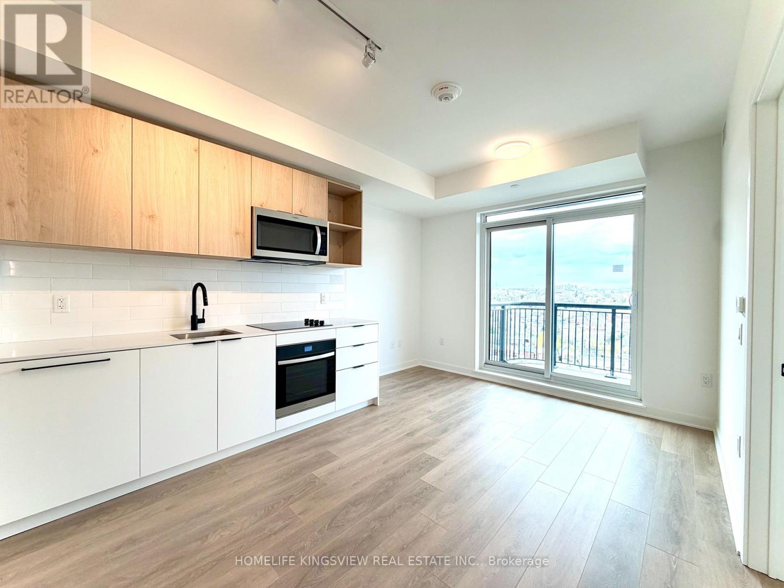 1204 - 1185 Dupont Street, Toronto, Ontario  M6H 0G5 - Photo 4 - W13078606