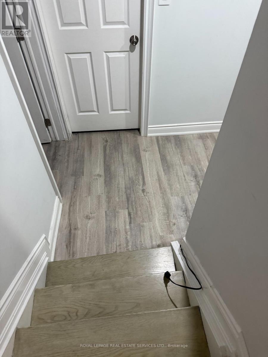 Bsmt - 858 Khan Crescent, Mississauga, Ontario  L5V 2R4 - Photo 17 - W13078674