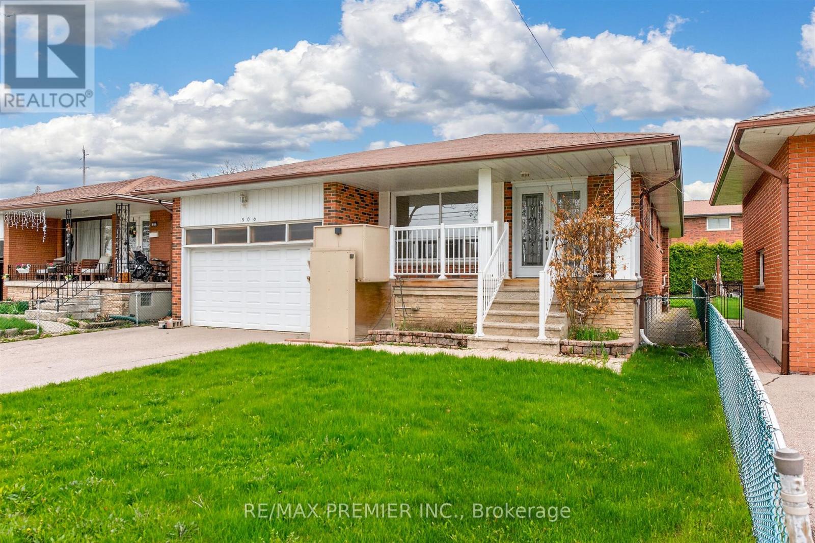 506 Rathburn Road, Toronto, Ontario  M9C 3S8 - Photo 3 - W13078680