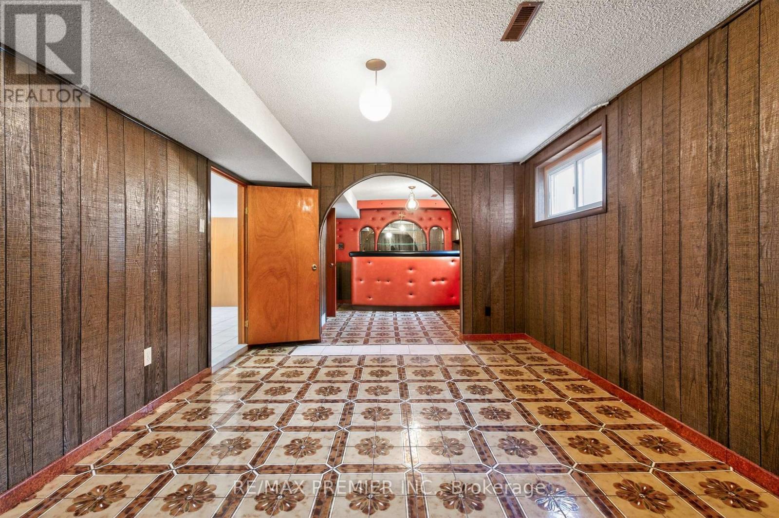 506 Rathburn Road, Toronto, Ontario  M9C 3S8 - Photo 38 - W13078680