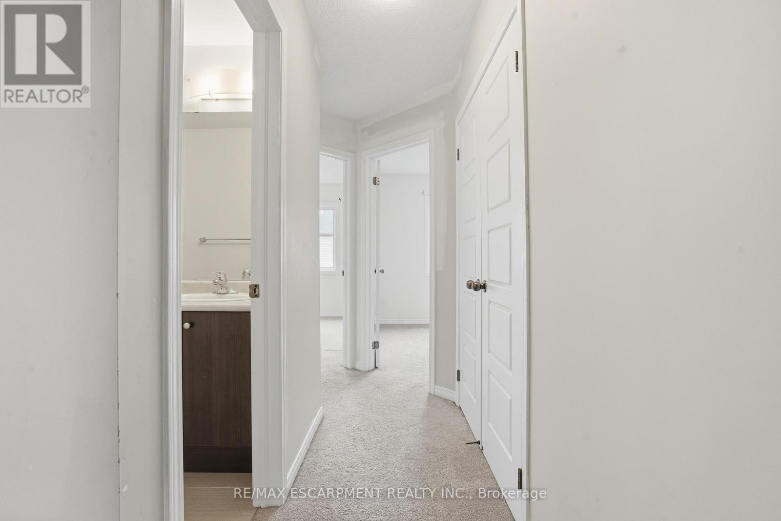 7774 Buckeye Crescent, Niagara Falls, Ontario  L2H 0P2 - Photo 14 - X13055872