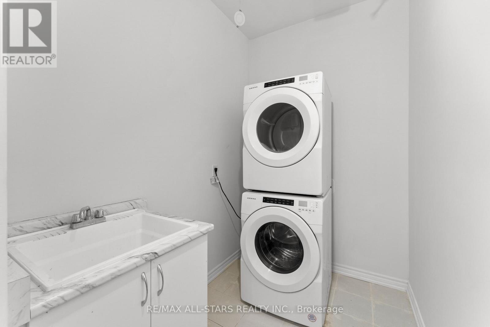 19 Hennessey Crescent, Kawartha Lakes, Ontario  K9V 0P2 - Photo 19 - X13078162