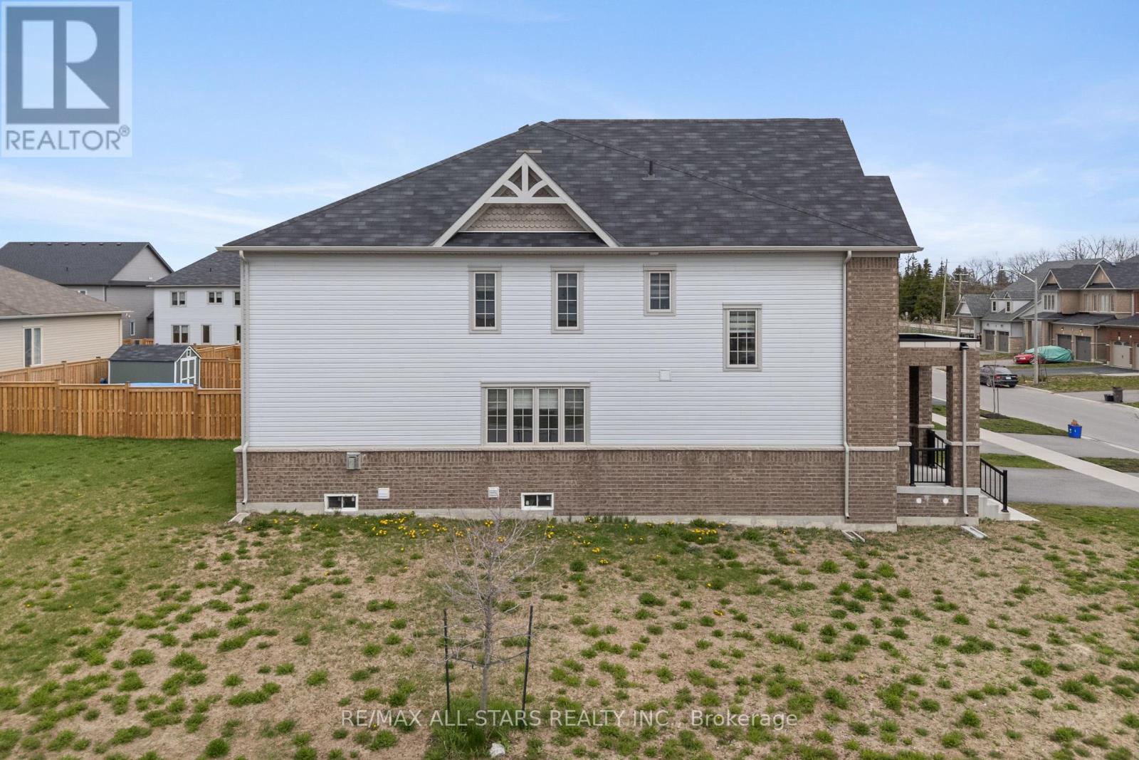 19 Hennessey Crescent, Kawartha Lakes, Ontario  K9V 0P2 - Photo 21 - X13078162