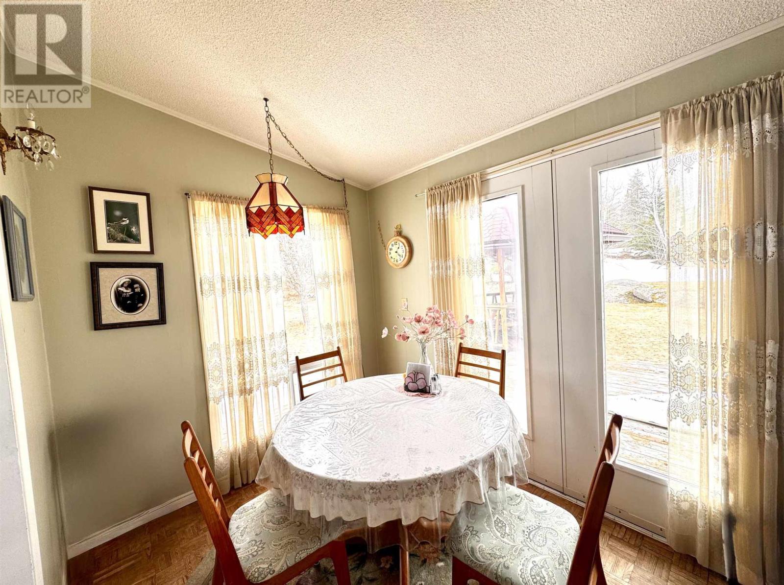 279b Highway 101, Wawa, Ontario  P0S 1K0 - Photo 14 - SM260860
