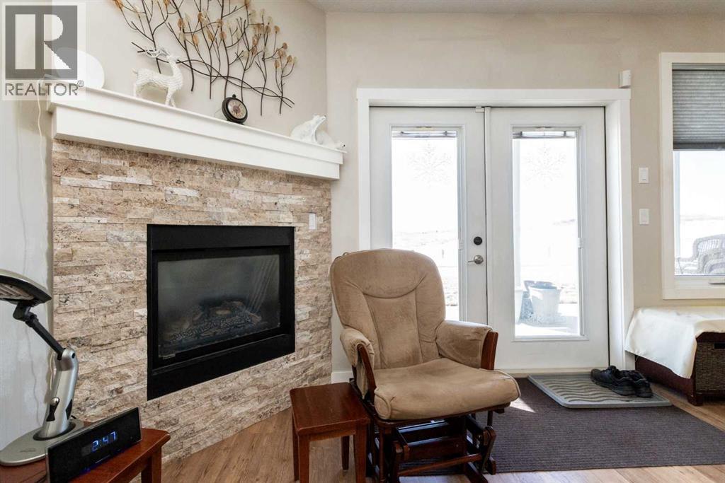 107 Morris Court, Blackfalds, Alberta  T4M 0B3 - Photo 9 - A2274374