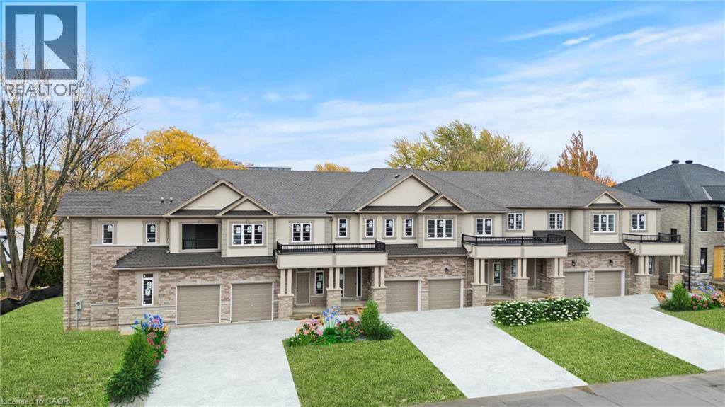 13 DAVINCI Boulevard, Hamilton, Ontario