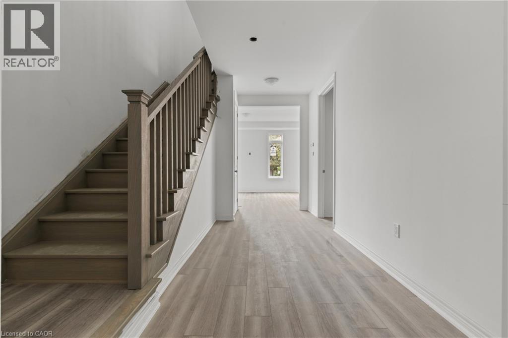 13 Davinci Boulevard, Hamilton, Ontario  L9B 1B7 - Photo 4 - 40776709