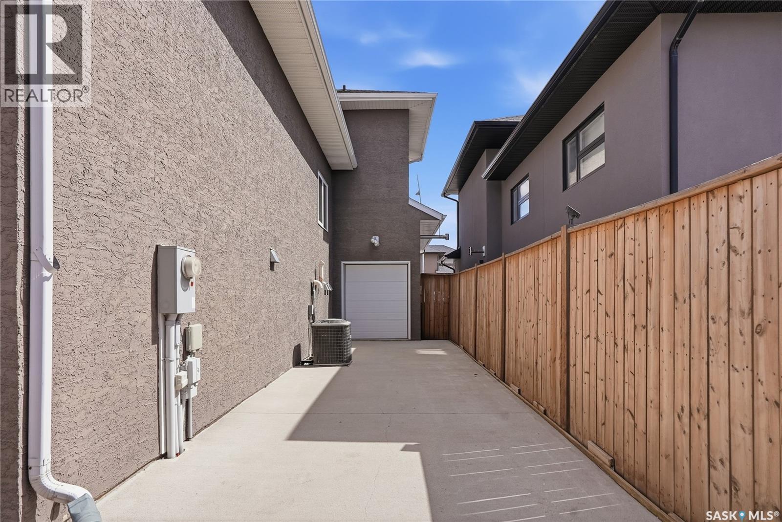 1807 Pohorecky Crescent, Saskatoon, Saskatchewan  S7W 0J2 - Photo 47 - SK033794