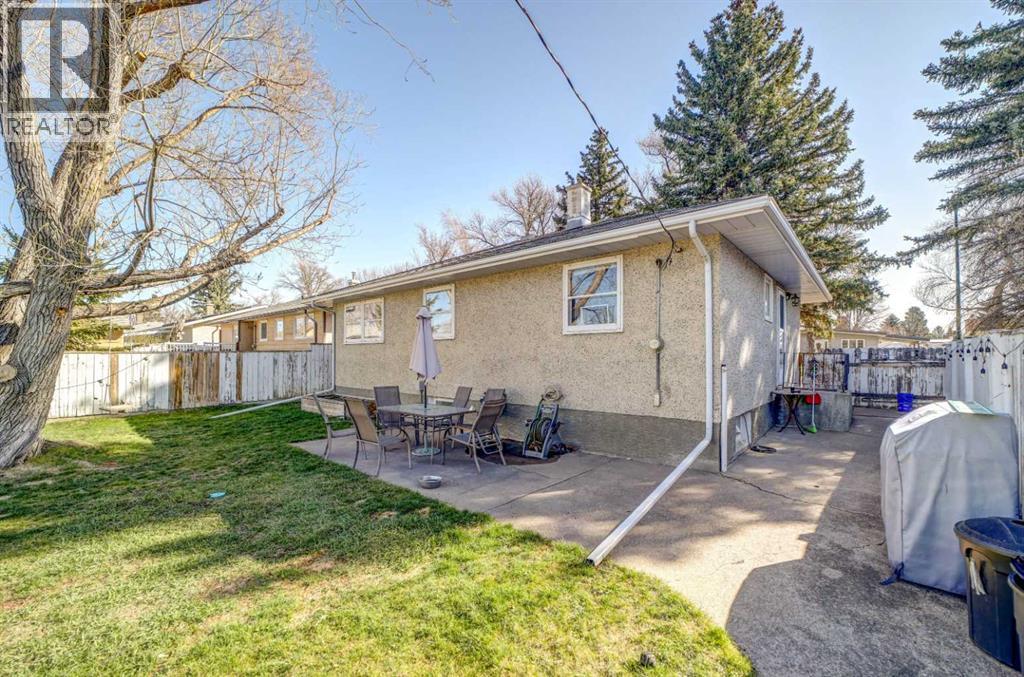 1126 23  N, Lethbridge, Alberta  T1H 3T4 - Photo 25 - A2305810