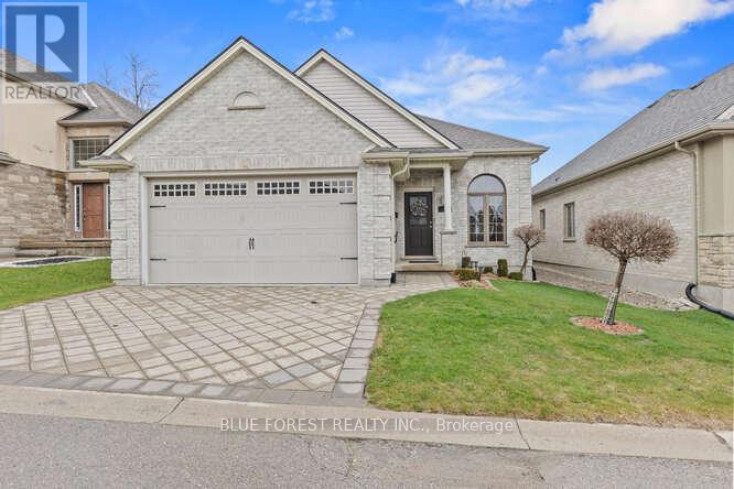 4 - 2615 COLONEL TALBOT ROAD, London South, Ontario