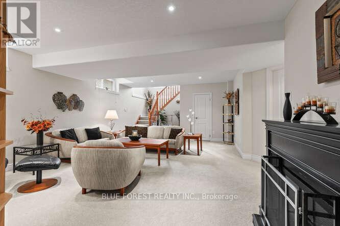 4 - 2615 Colonel Talbot Road, London South, Ontario  N6K 5B4 - Photo 32 - X13078744