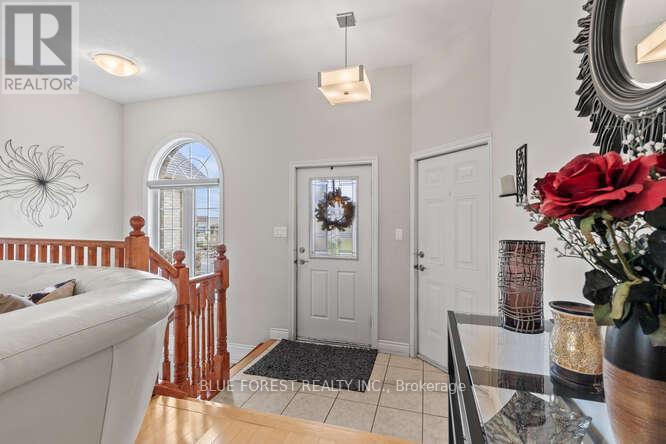 4 - 2615 Colonel Talbot Road, London South, Ontario  N6K 5B4 - Photo 5 - X13078744